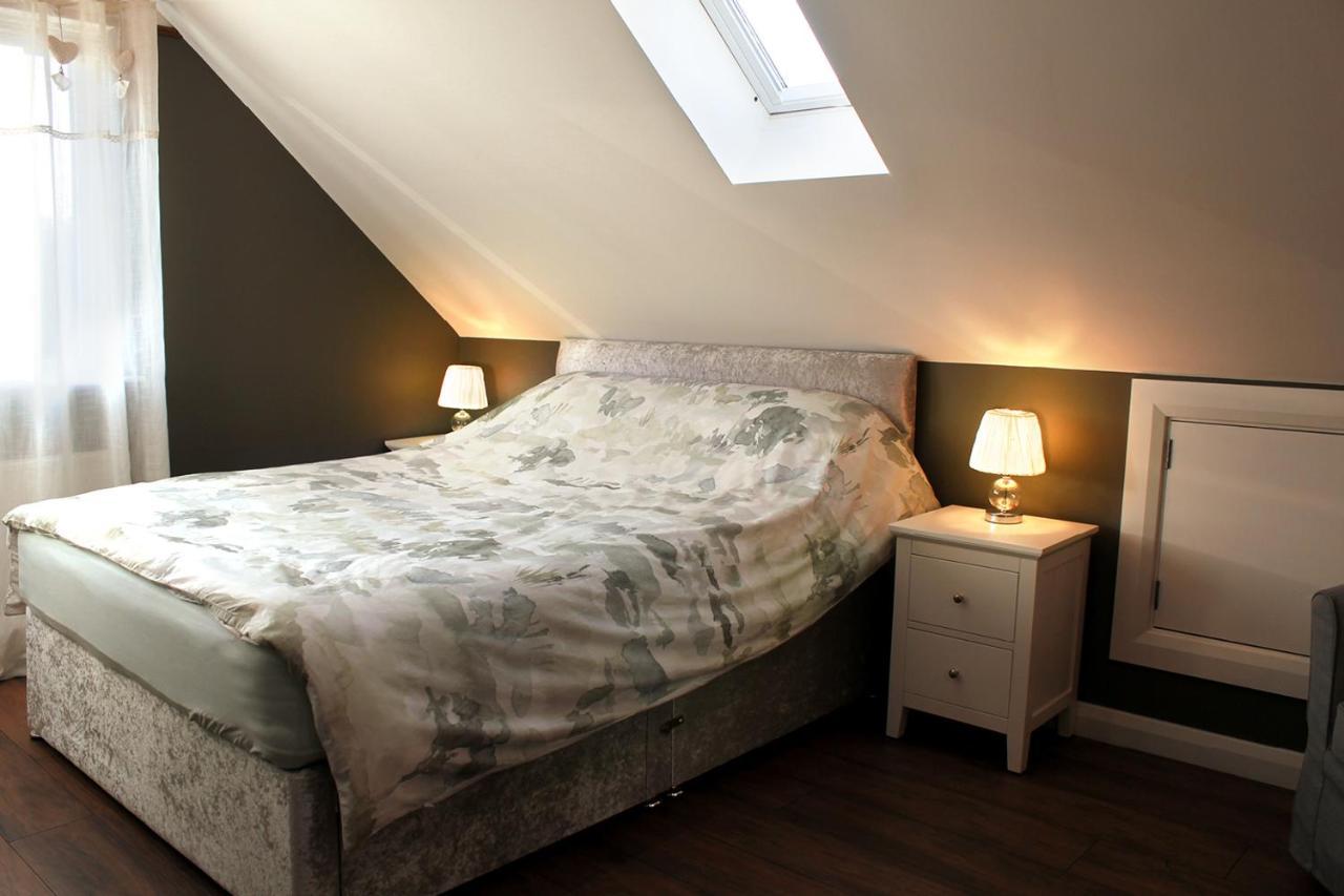 Connemara Luxury Apartment Кинвара Екстериор снимка